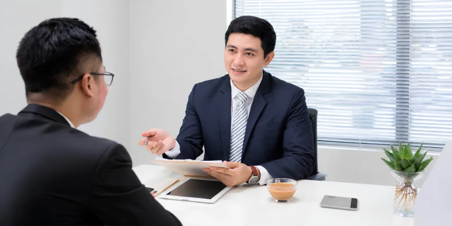 Tư vấn và pháp lý